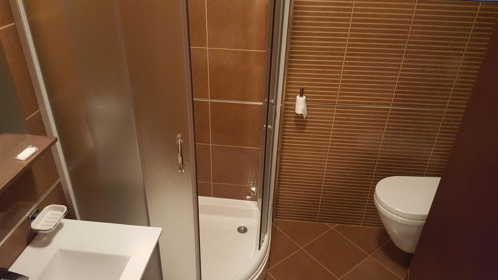 Apartments Grispolis Tivat Exterior foto