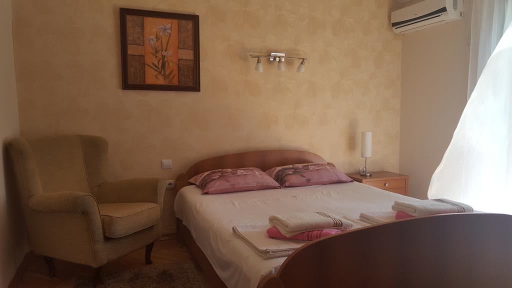Apartments Grispolis Tivat Exterior foto